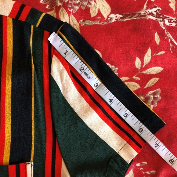 Colourful Striped Crop Shirt with Cut-Out Back Size S - Picture 14 of 16